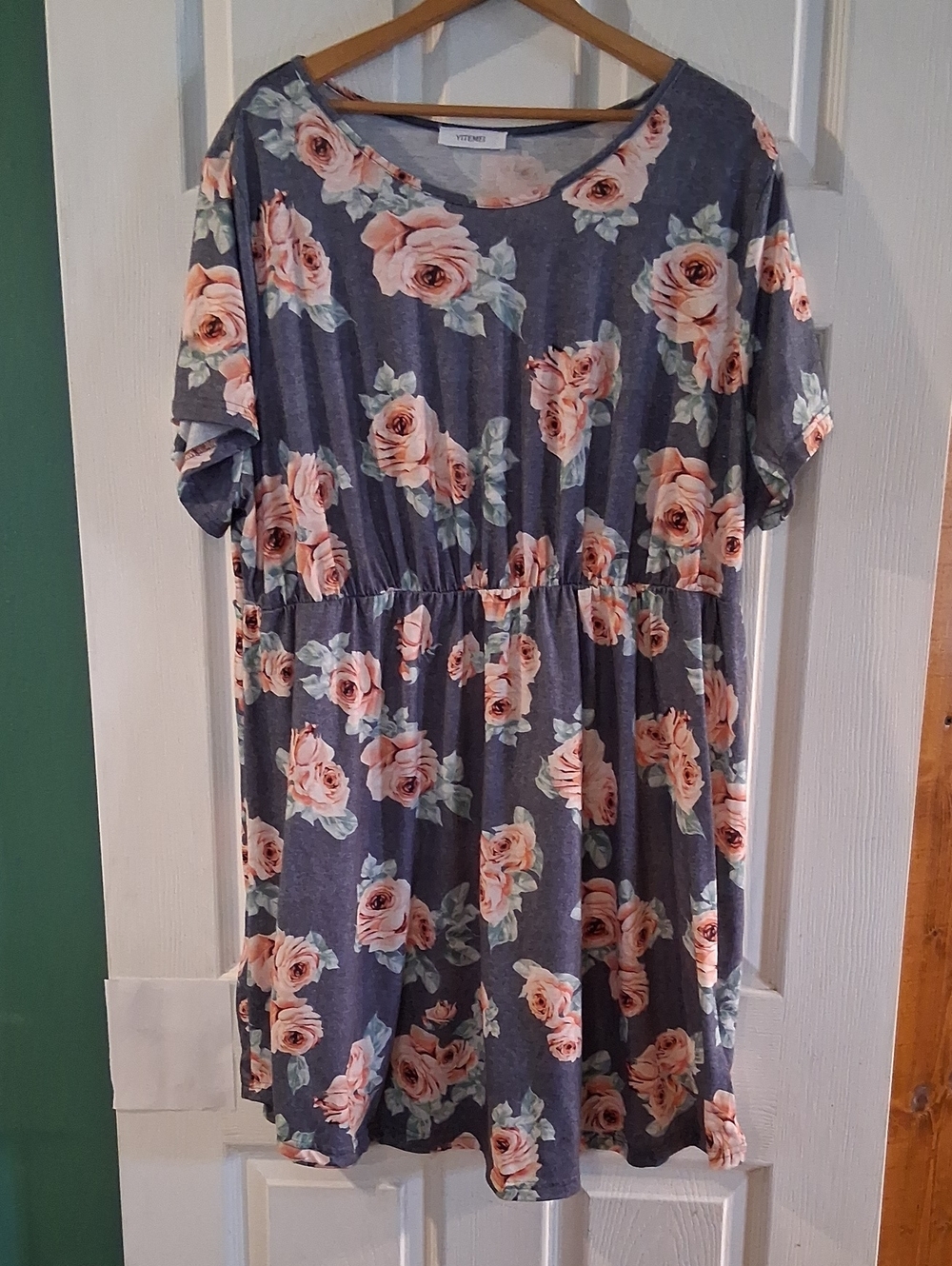 Floral Scoop Neck Knit Dress with Elastic Waist